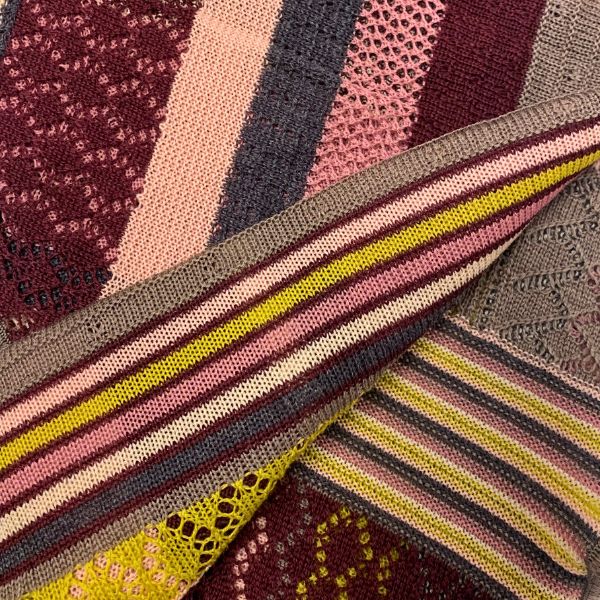 Kyra - Tørklæde/sjal - Kirsche - Invero