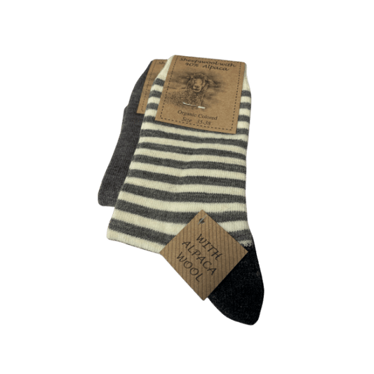 Alpaka sokker i stribet grå.