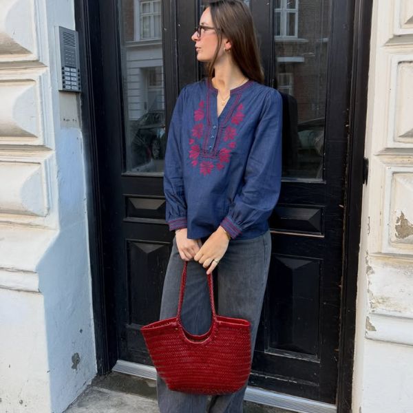 Jenny denim skjorte - Blooming red - By Lund