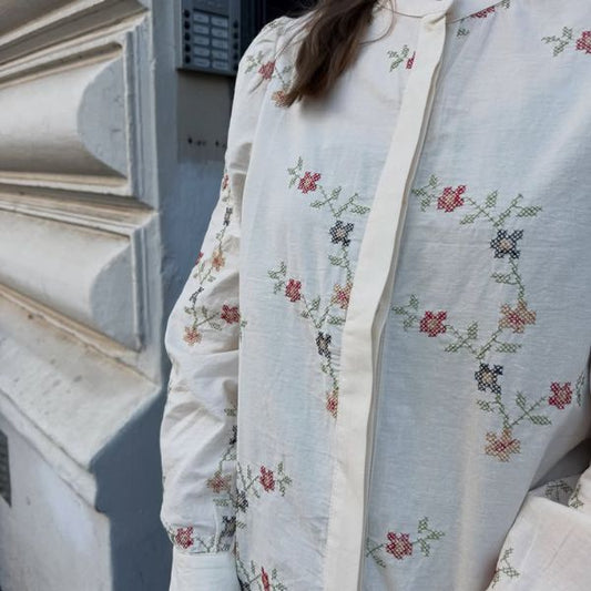 Agnes skjorte - Beige - By Lund
