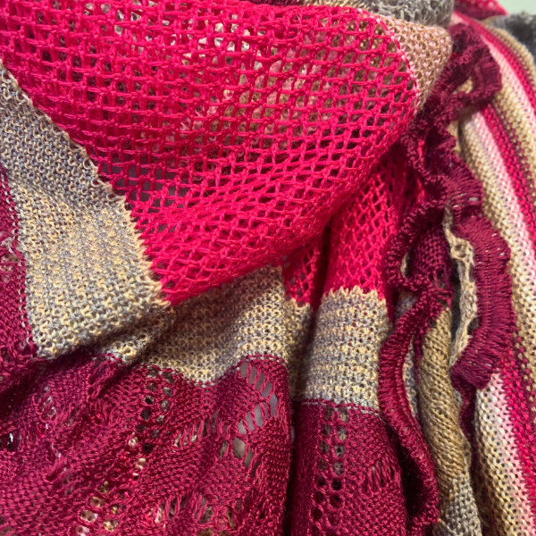 Kyra - Tørklæde/sjal - Amarena - Invero