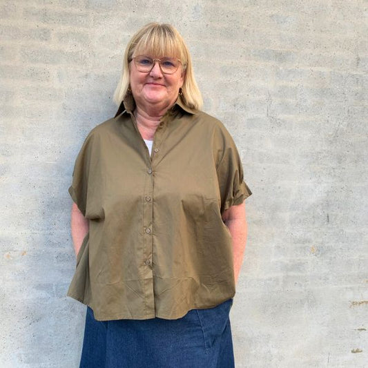 Alina oversize skjorte - Olive - By Lund