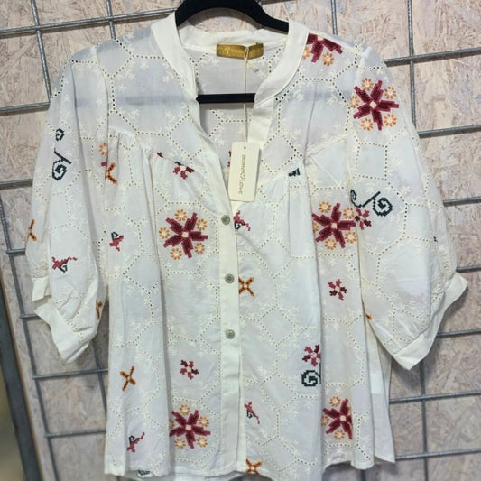 Skjorte - Hvid m. broderi - Boho Love