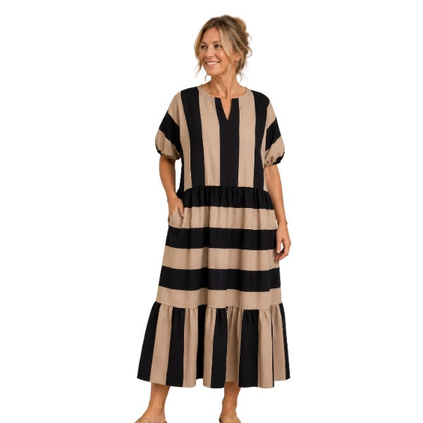 Stribet kjole - Beige/sort - Not Sisters