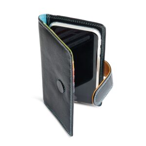 Pia Ries smart sort mobil cover i sort skind med plads til 8 kreditkort